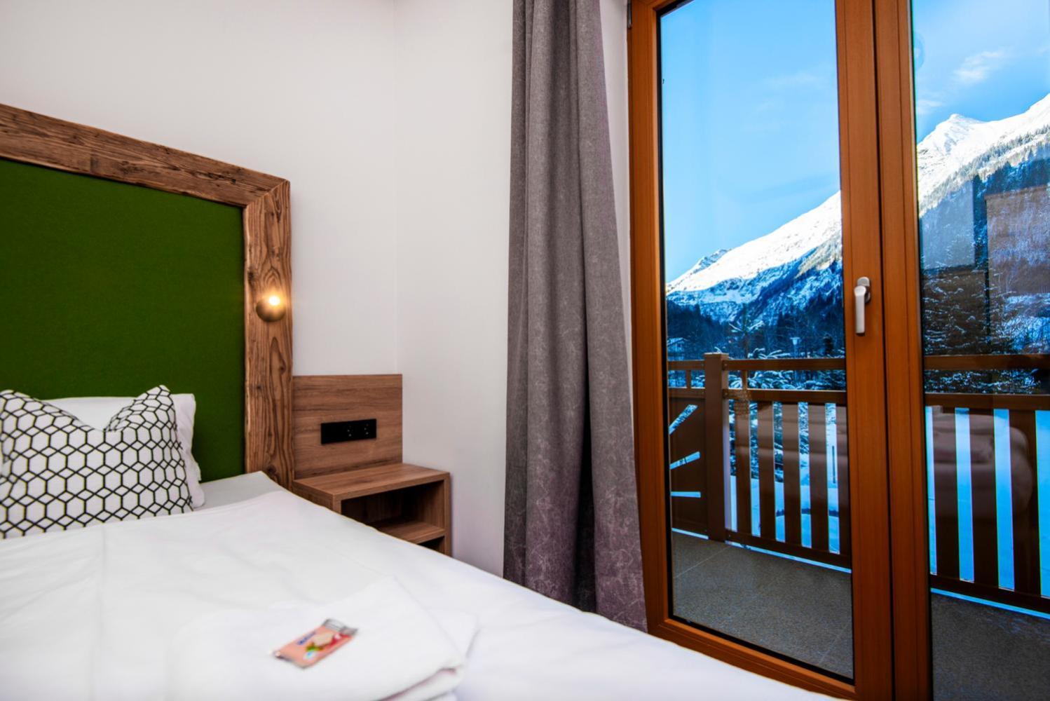 Alpinspa Zur Post - Bergbahn Von 16 Mai Bis November 2025 Inklusive Bad Gastein Dış mekan fotoğraf